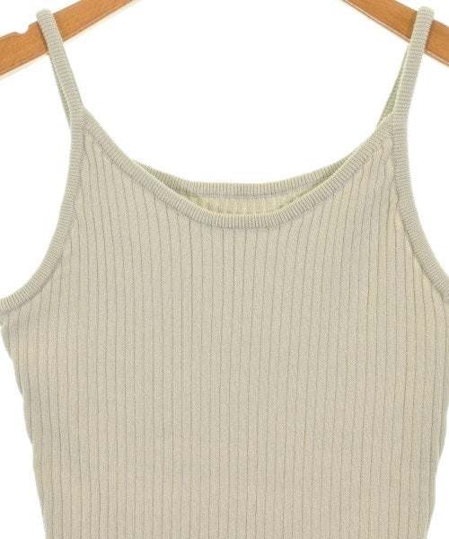 GALLARDA GALANTE เสื้อแขนกุด
