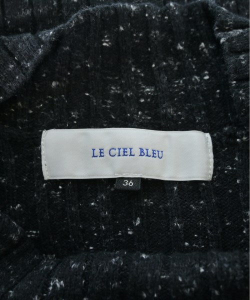 LE CIEL BLEU เสื้อแขนกุด
