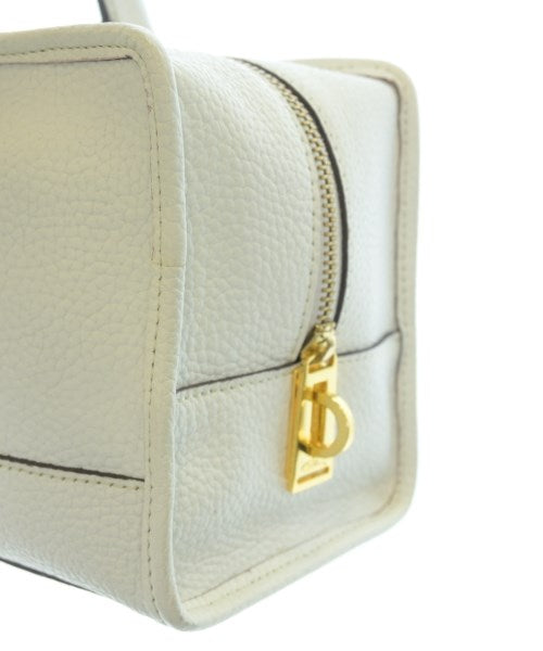 Accessoires De Mademoiselle กระเป๋าถือ