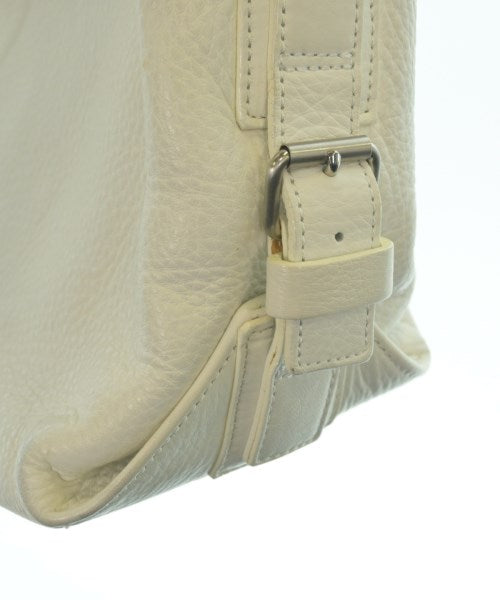 Accessoires De Mademoiselle กระเป๋าสะพาย