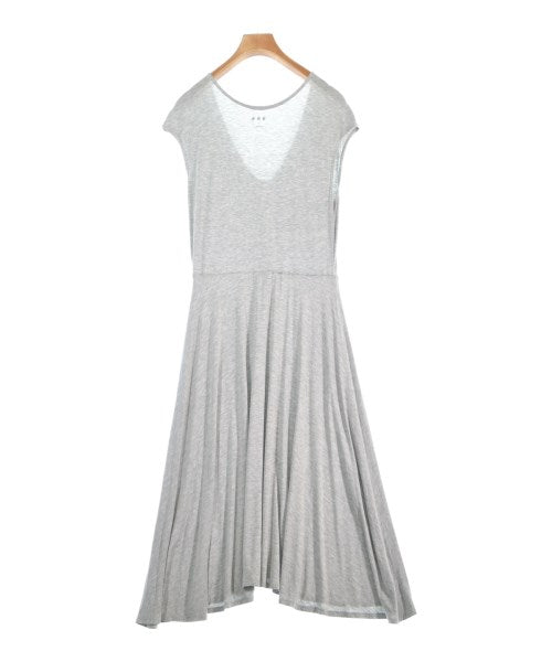 three dots ชุดเดรส