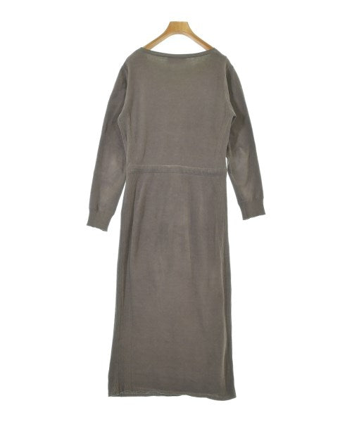 three dots ชุดเดรส