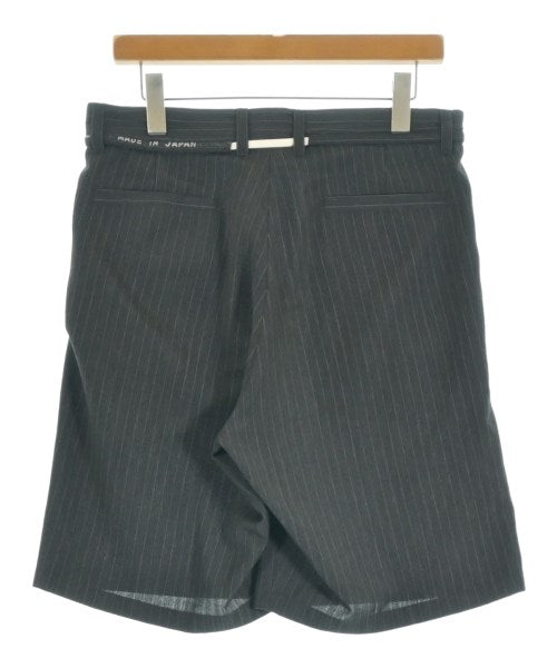 DISCOVERED กางเกงขาสั้น