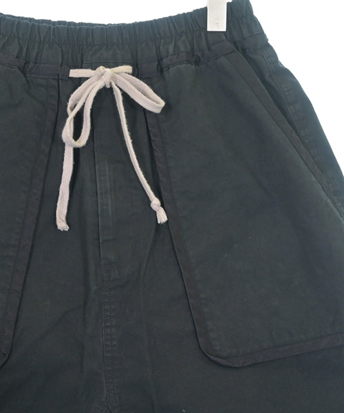 DISCOVERED กางเกงขาสั้น