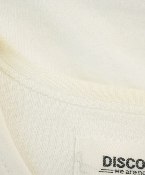 DISCOVERED เสื้อยืด/เสื้อท็อปส์