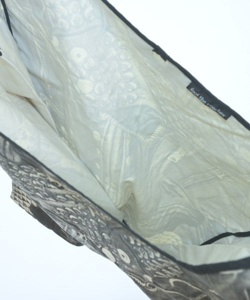 foot the coacher กระเป๋าถือขนาดใหญ่