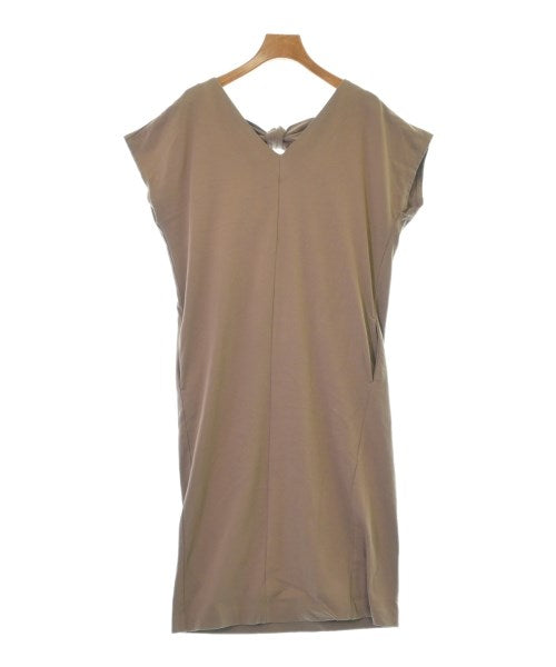 nano UNIVERSE ชุดเดรส