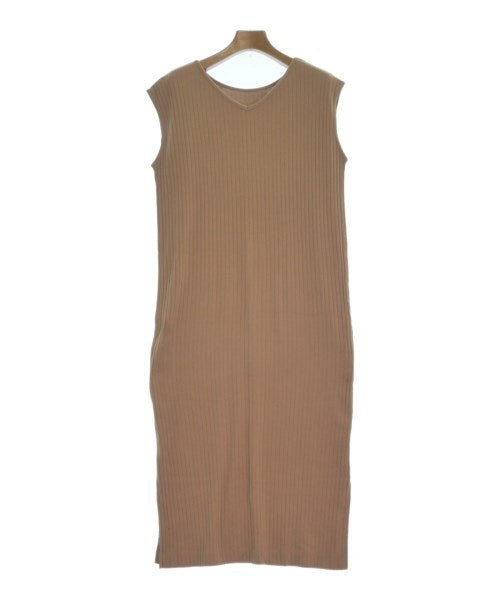 nano UNIVERSE ชุดเดรส