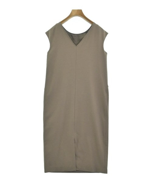 nano UNIVERSE ชุดเดรส