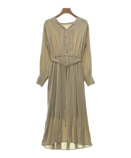 nano UNIVERSE ชุดเดรส