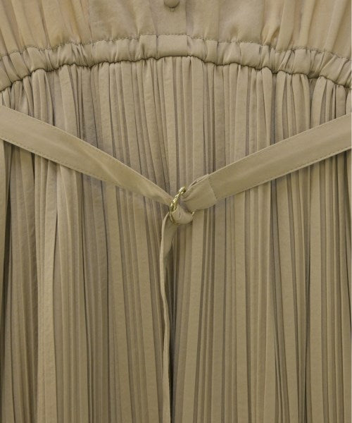 nano UNIVERSE ชุดเดรส