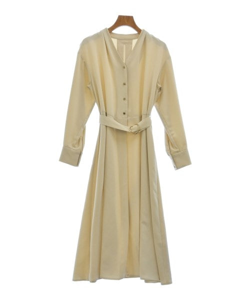 nano UNIVERSE ชุดเดรส