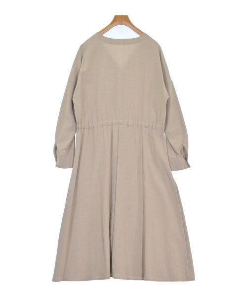 nano UNIVERSE ชุดเดรส