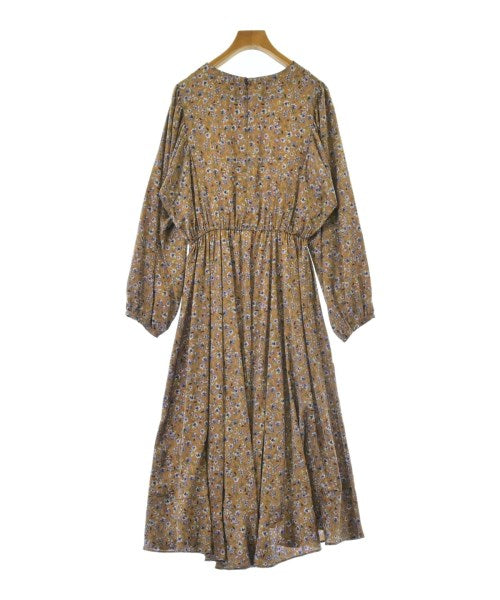 nano UNIVERSE ชุดเดรส