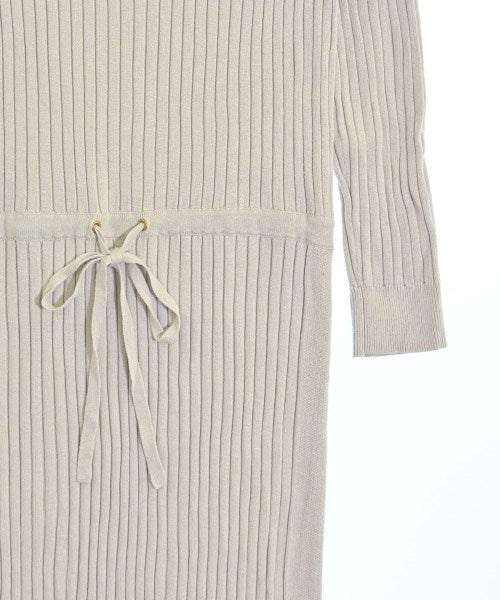 nano UNIVERSE ชุดเดรส