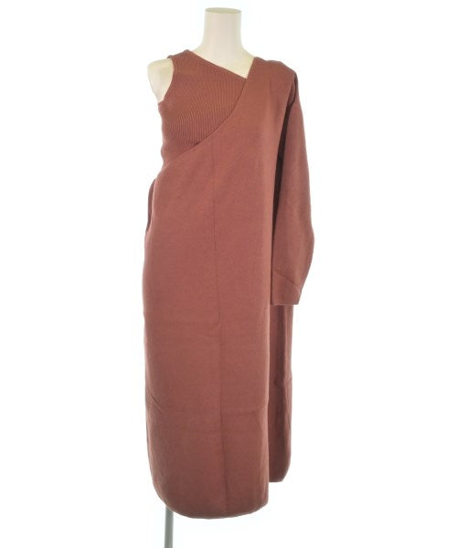 nano UNIVERSE ชุดเดรส