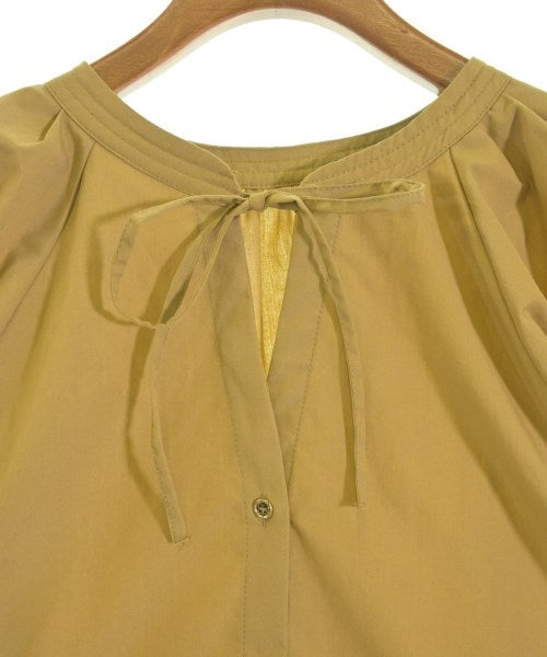 nano UNIVERSE เสื้อสตรี