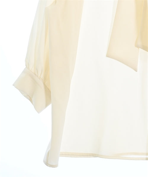 nano UNIVERSE เสื้อสตรี