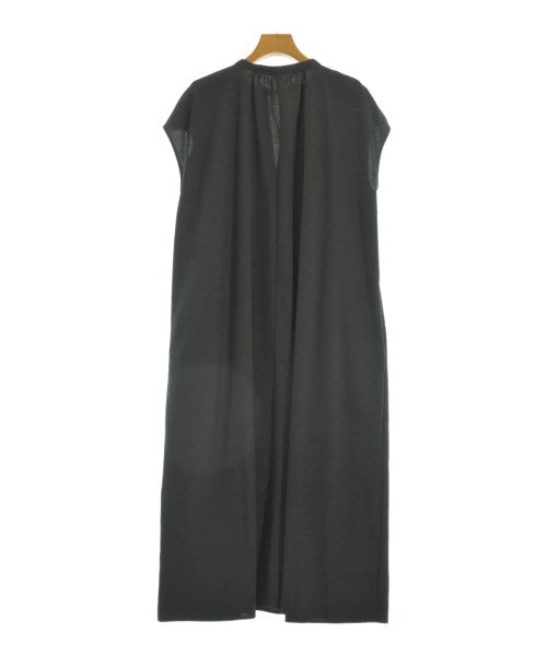 nano UNIVERSE ชุดเดรส