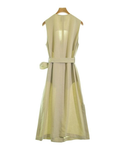 nano UNIVERSE เดรสที่เป็นเสื้อเชิ้ตตัวยาว