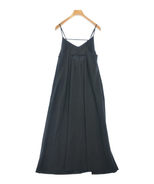 nano UNIVERSE ชุดเดรส