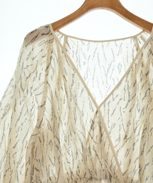 nano UNIVERSE เสื้อสตรี