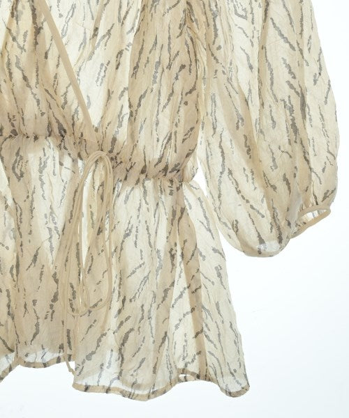 nano UNIVERSE เสื้อสตรี