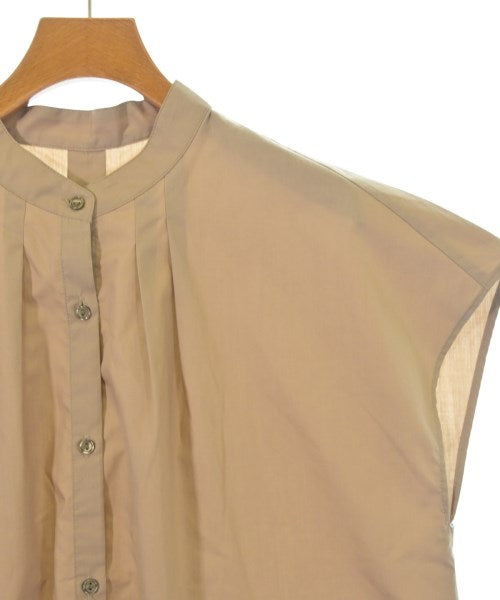 nano UNIVERSE เสื้อสตรี