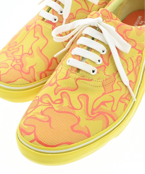 MIHARA YASUHIRO รองเท้าผ้าใบ