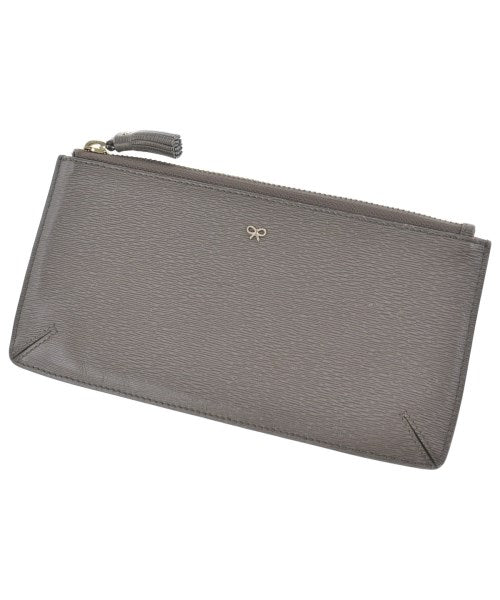 ANYA HINDMARCH กระเป๋า
