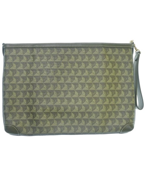 ANYA HINDMARCH คลัตช์