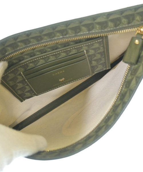 ANYA HINDMARCH คลัตช์