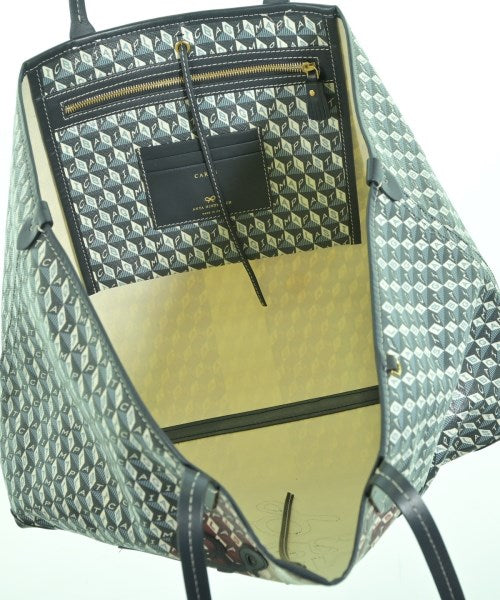 ANYA HINDMARCH กระเป๋าถือขนาดใหญ่