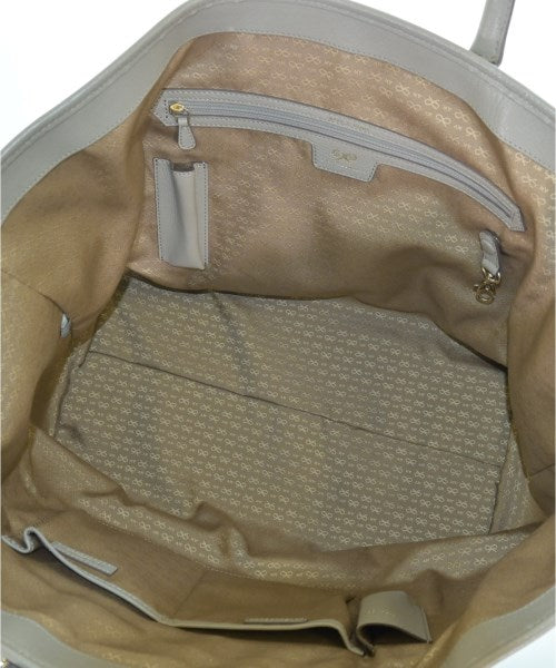 ANYA HINDMARCH กระเป๋าถือขนาดใหญ่