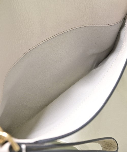 ANYA HINDMARCH คลัตช์