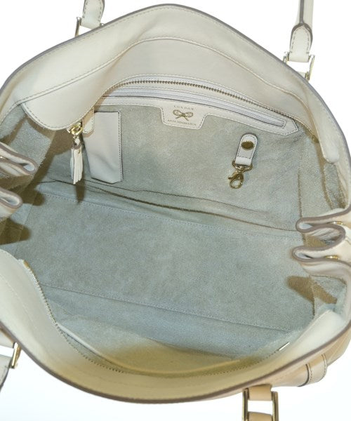 ANYA HINDMARCH กระเป๋าถือขนาดใหญ่
