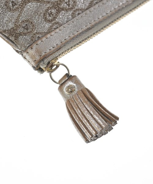 ANYA HINDMARCH กระเป๋า