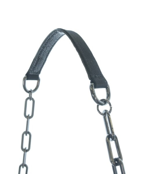 ANYA HINDMARCH คลัตช์