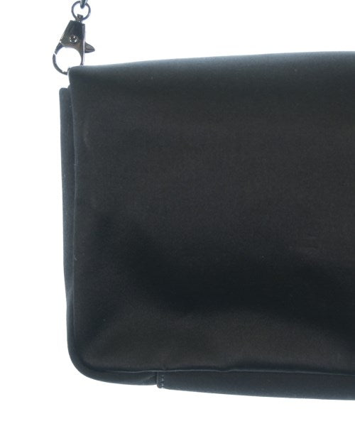 ANYA HINDMARCH คลัตช์