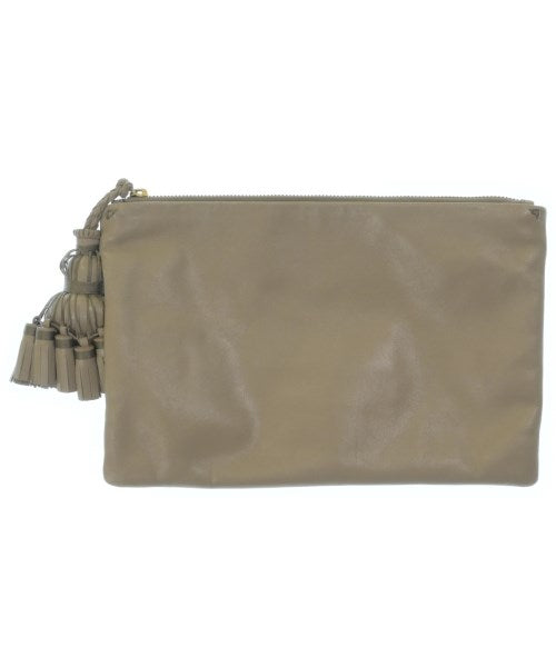 ANYA HINDMARCH คลัตช์