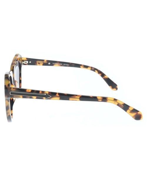 KAREN WALKER แว่นกันแดด