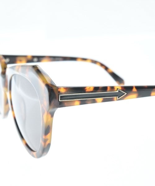 KAREN WALKER แว่นกันแดด