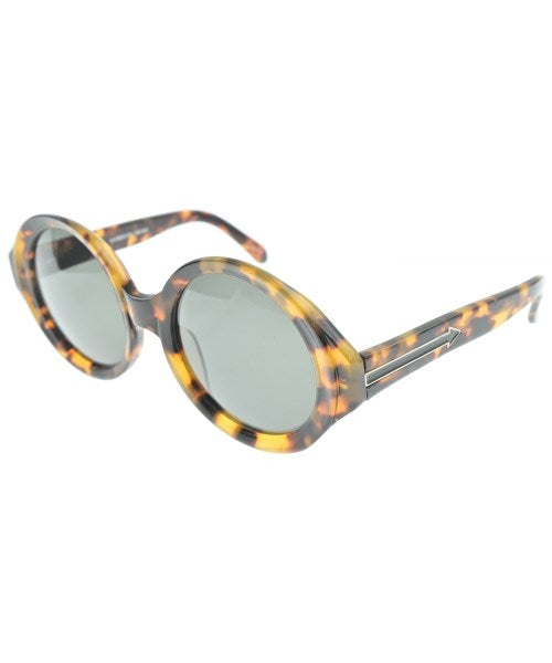 KAREN WALKER แว่นกันแดด