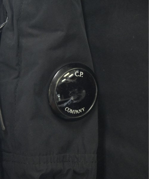 C.P COMPANY เสื้อพาร์กาภูเขา