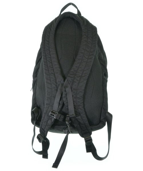 C.P COMPANY เป้สะพายหลัง