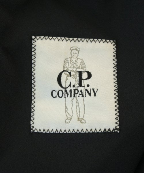 C.P COMPANY เสื้อพาร์กาภูเขา