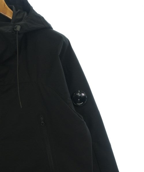 C.P COMPANY เสื้อพาร์กาภูเขา