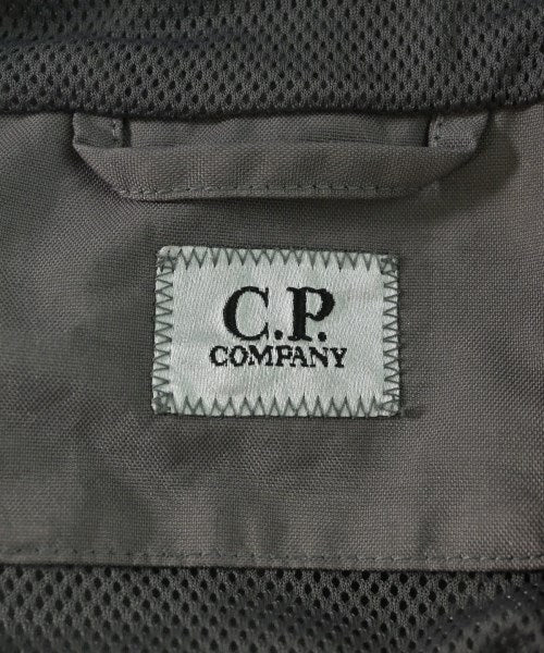 C.P COMPANY เสื้อพาร์กาภูเขา