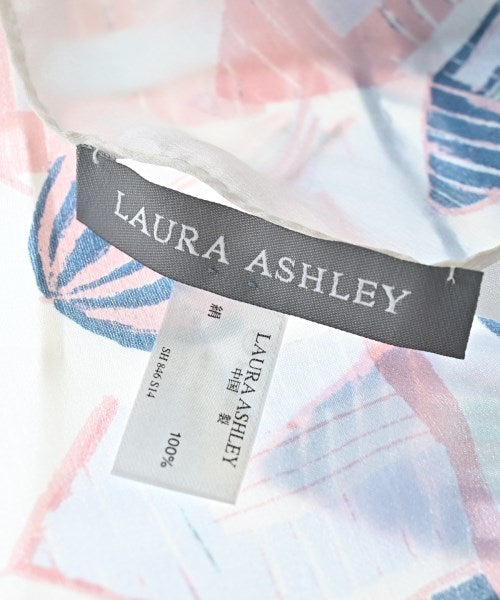 LAURA ASHLEY ผ้าพันคอ