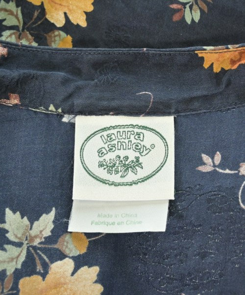 LAURA ASHLEY เสื้อสตรี